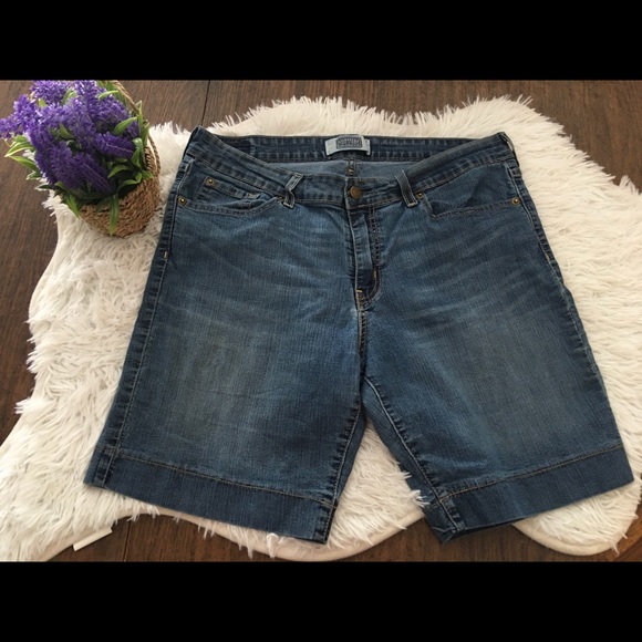 Levi's Pants - Levi Strauss Jean Short’s Size 12 🔷🔷🔷